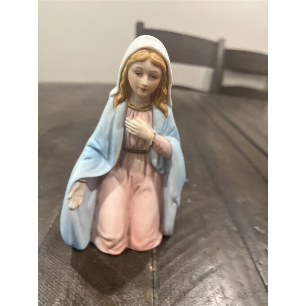 Vtg Homco Virgin Mary Kneeling Nativity Porcelain Figurine 5599 Blue Pink